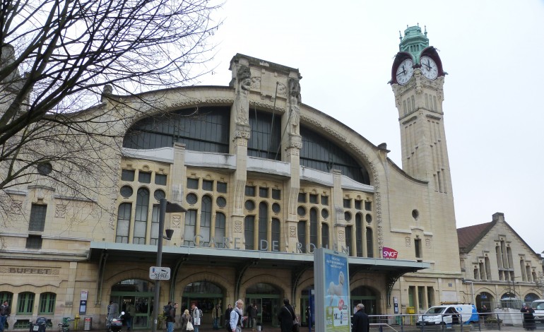 Fausse alerte à la bombe dans la gare de Rouen