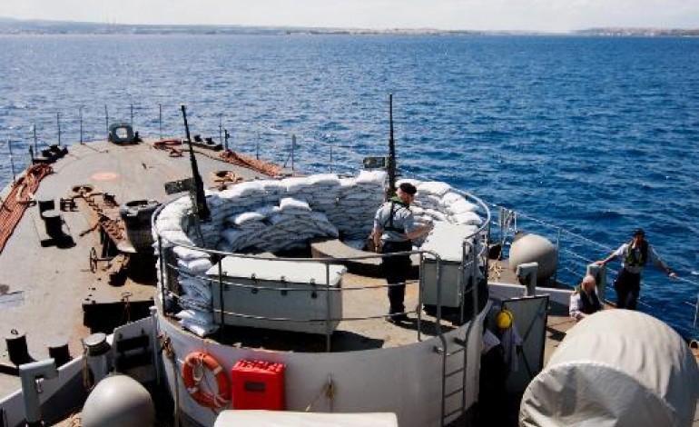 Bruxelles (AFP). Migrants: l'UE va lancer lundi une opération navale en Méditerranée contre les passeurs