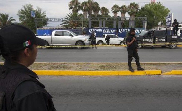 Monterrey (Mexique) (AFP). Mexique : dix morts lors d'une fusillade près de Monterrey 