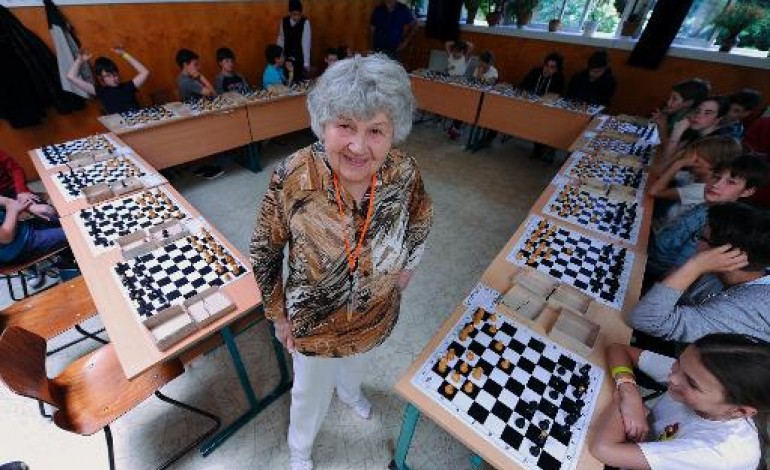 Budapest (AFP). La reine des échecs à l'heure du sacre, à 87 ans 
