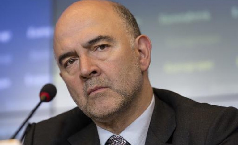 Paris (AFP). Moscovici: Le sort de la Grèce et de l'euro se joue en bonne part aujourd'hui 