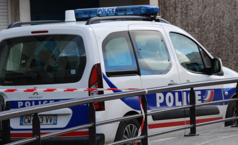 Au volant sans permis, le collégien se réfugie dans un hôpital psychiatrique près de Rouen