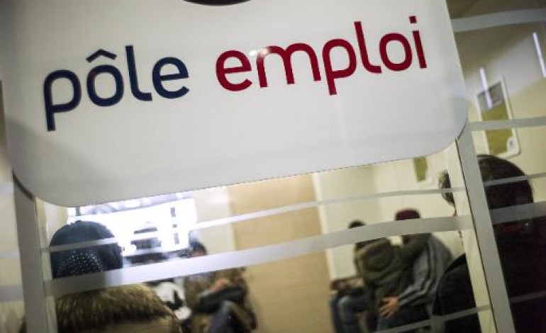 Paris (AFP). Chômage: les chiffres de mai attendus, éclaircie espérée fin 2015