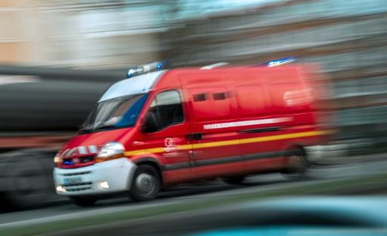 Lyon (AFP). Des pompiers attaqués lors d'une violente embuscade en Haute-Savoie