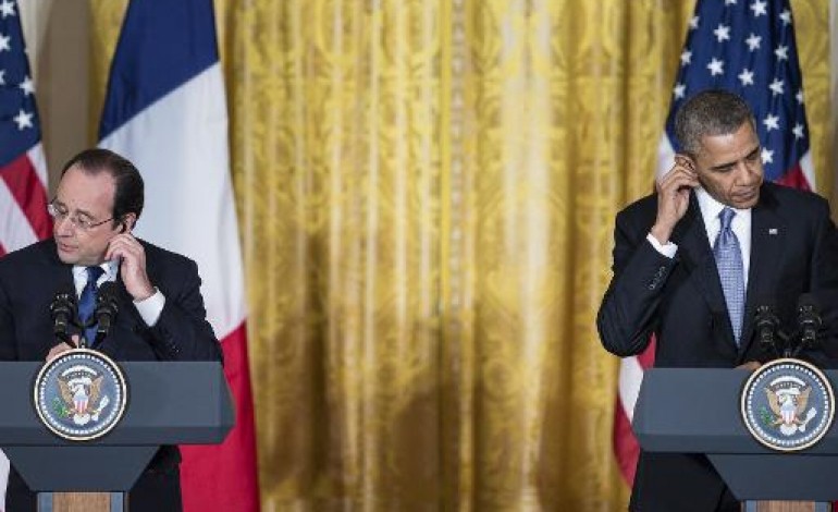 Paris (AFP). Espionnage: Obama cherche à rassurer Hollande, Assange promet de nouvelles révélations