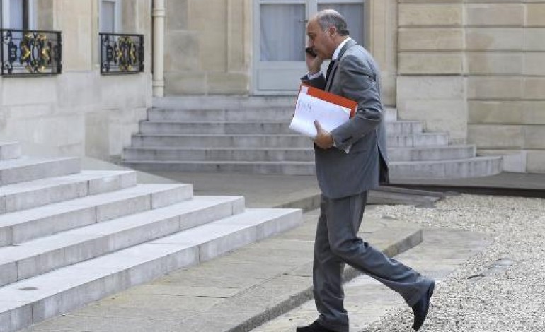 Paris (AFP). Fabius: Aucune victime française identifiée à ce stade en Tunisie 