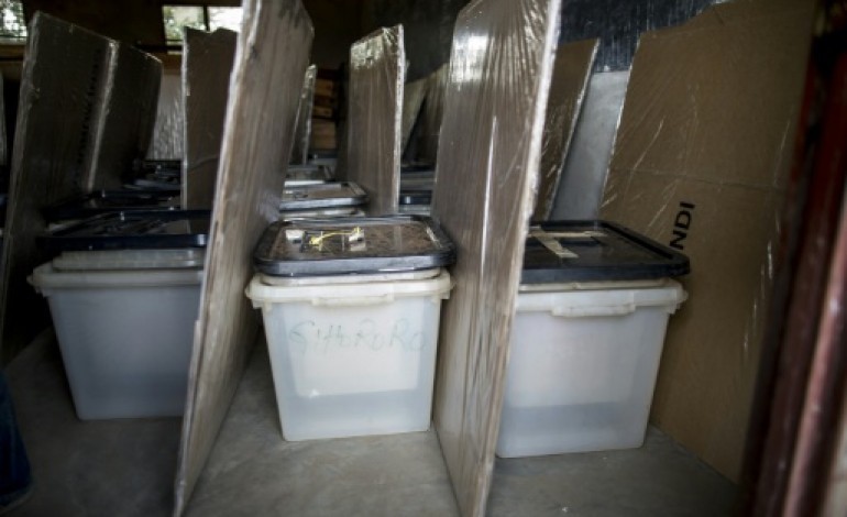 Bujumbura (Burundi) (AFP). Burundi: ouverture des bureaux de vote pour des élections controversées