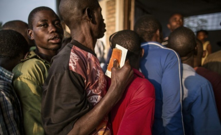 Bujumbura (Burundi) (AFP). Burundi: législatives sous haute tension, le président contesté