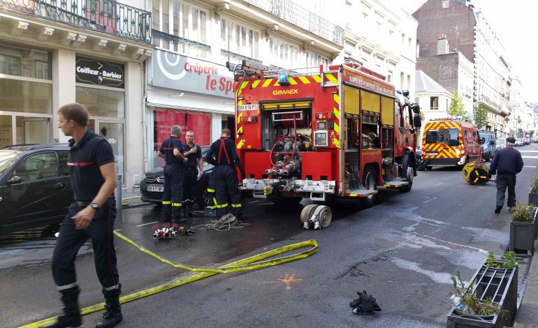Départ de feu rue de la République à Rouen