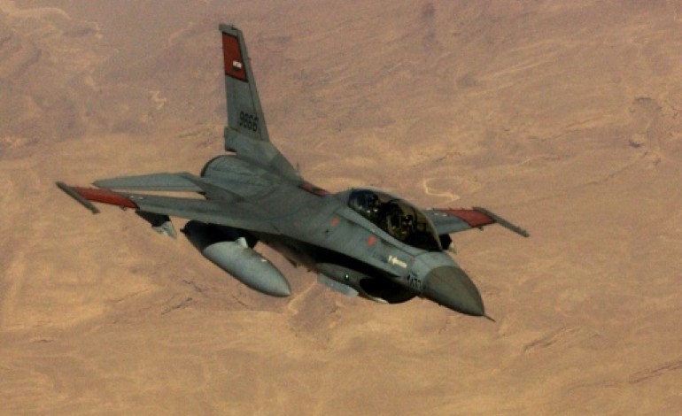 Le Caire (AFP). Egypte: des F-16 de l'armée bombardent des positions de l'EI dans le Sinaï 