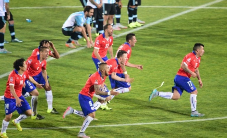 Santiago du Chili (AFP). Copa America 2015: le Chili, nouveau plat épicé du football sud-américain