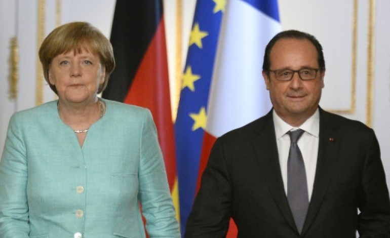 Paris (AFP). Hollande et Merkel réclament à la Grèce des propositions précises et sérieuses