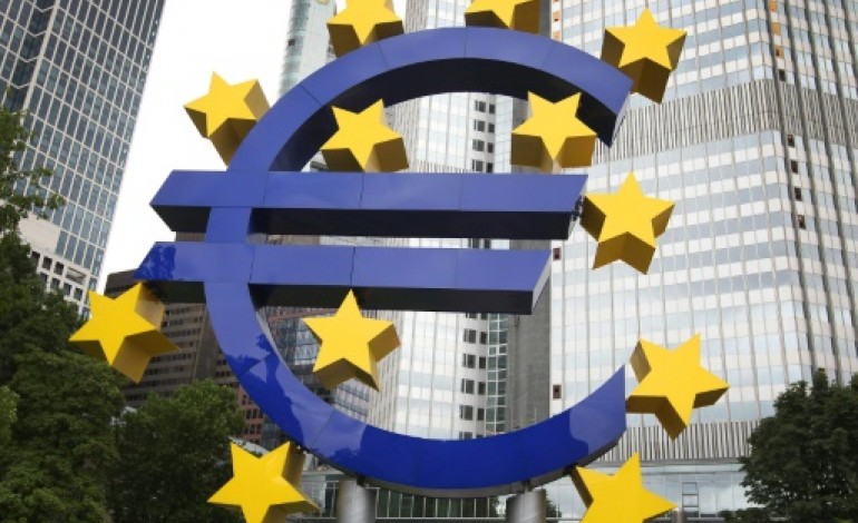 Bruxelles (AFP). Crise grecque: l'euro n'est plus irréversible, symbole de division franco-allemande