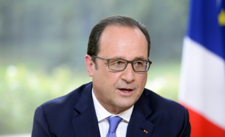 Paris (AFP). Hollande se pose en président audacieux sur la Grèce et face aux menaces