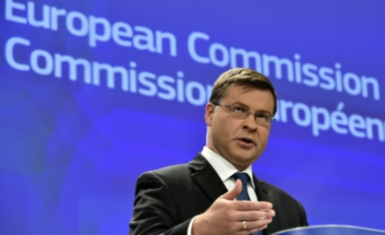 Bruxelles (AFP). L'UE accorde un financement d'urgence de 7 milliards d'euros à la Grèce