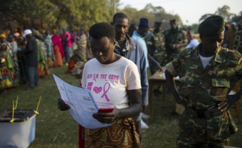 Bujumbura (Burundi) (AFP). Burundi: faible participation et boycott pour un scrutin sous tension