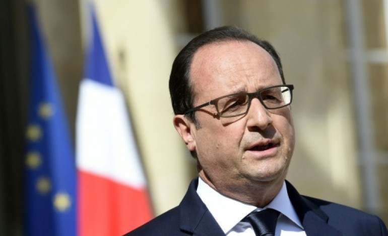 Paris (AFP). Eleveurs: Hollande à Dijon pour défendre le plan d'aide