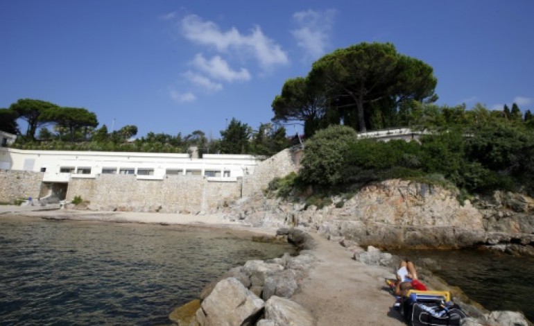 Vallauris (France) (AFP). Nice: arrivée du roi saoudien, plage fermée à Vallauris devant sa villa