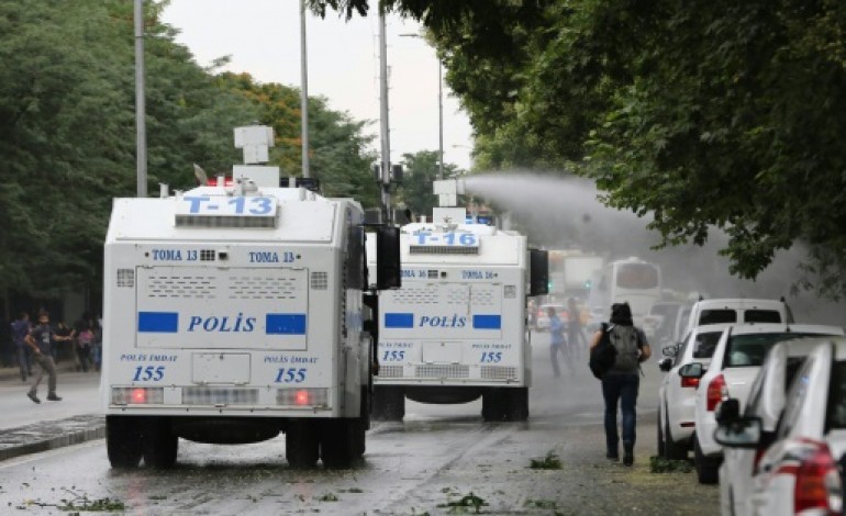 Diyarbakir (Turquie) (AFP). Turquie: 2 soldats tués par une voiture piégée dans le sud-est