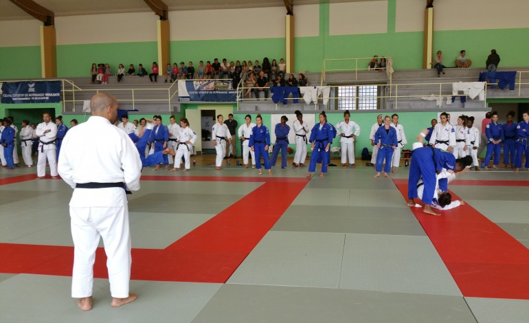 Judo : l'équipe de France féminine s'entraîne à Houlgate