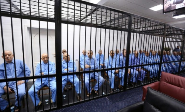 Tripoli (AFP). Un fils de Kadhafi et 8 proches de l'ex-dictateur condamnés à mort en Libye