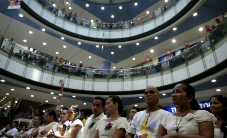 Manille (AFP). Aux Philippines, le centre commercial au coeur de la vie sociale 