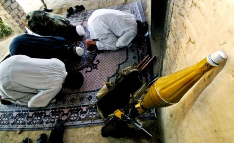 Kaboul (AFP). La mort annoncée du mollah Omar profitera-t-elle au groupe Etat islamique?