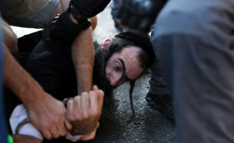 Jérusalem (AFP). Israël: six participants à la Gay pride blessés par un ultra-orthodoxe