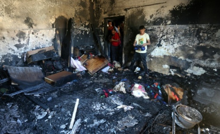 Naplouse (Territoires palestiniens) (AFP). Un bébé palestinien brûlé vif dans une attaque de colons israéliens