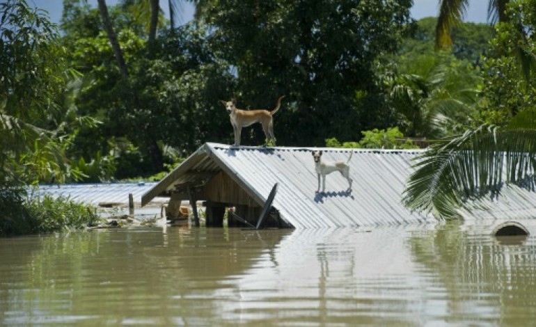Sittwe (Birmanie) (AFP). Inondations en Birmanie: le gouvernement demande une aide internationale