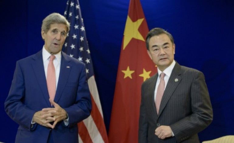 Kuala Lumpur (AFP). Mer de Chine méridoniale: Kerry dénonce la militarisation de Pékin 