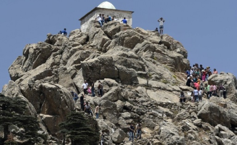 Tirourda (Algérie) (AFP). Azro Nethor, le mont algérien qui exauce les prières 