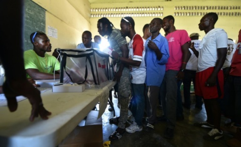 Port-au-Prince (AFP). Haïti: incidents parfois violents, le conseil électoral  globalement satisfait