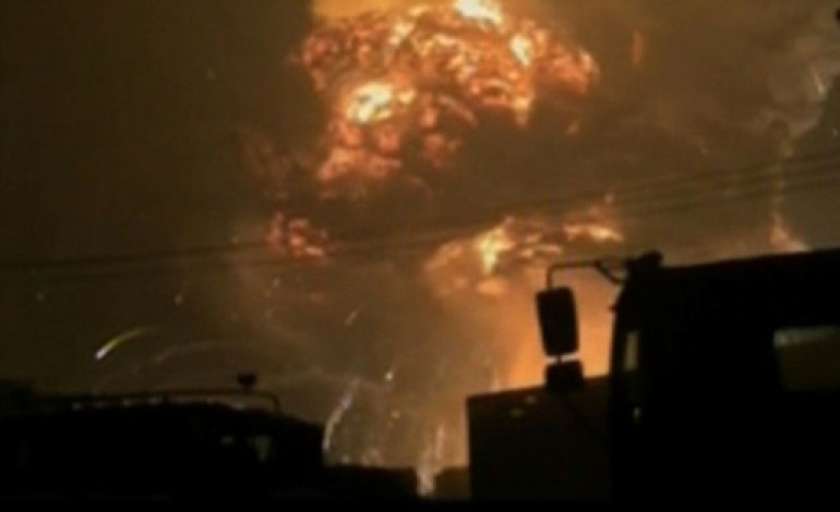 Tianjin (Chine) (AFP). Gigantesques explosions en Chine: 50 morts et plus de 700 blessés