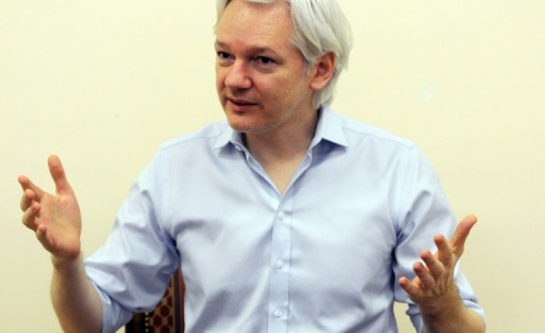 Stockholm (AFP). Assange libéré d'une partie des accusations, mais pas tiré d'affaire