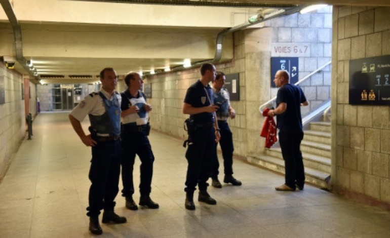 Arras (AFP). Un homme tire dans un train Amsterdam-Paris, faisant deux blessés