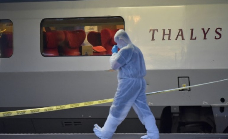 Arras (AFP). Un homme armé fait deux blessés avant d'être maîtrisé dans un train Amsterdam-Paris