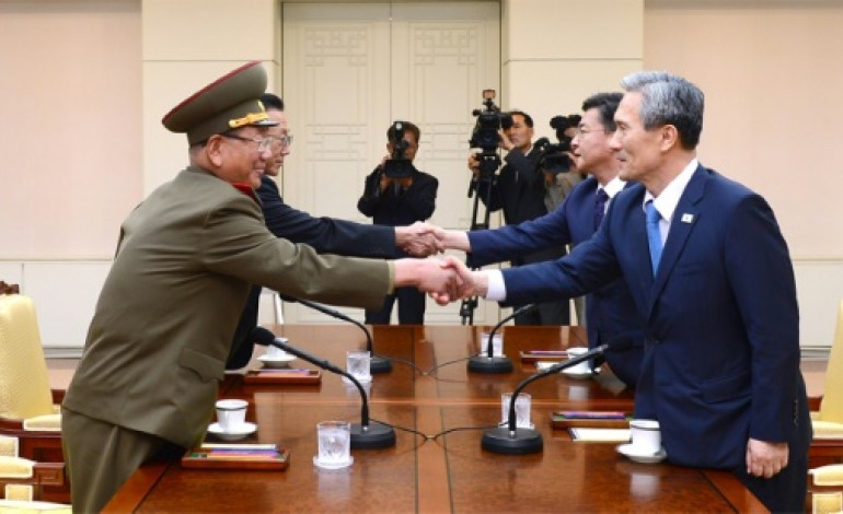 Séoul (AFP). Les deux Corées suspendent les négociations, qui reprendront dimanche