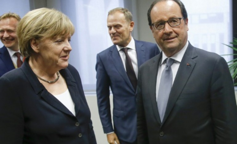 Paris (AFP). Migrants : Hollande et Merkel tenteront de donner une nouvelle impulsion lundi à la réponse européenne (Paris)