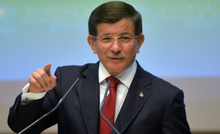 Ankara (AFP). Turquie: gouvernement provisoire, avec pour la première fois un parti prokurde