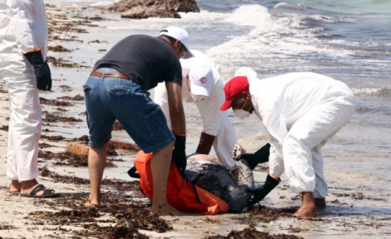 Tripoli (AFP). Naufrage de migrants près de la Libye: 111 cadavres récupérés