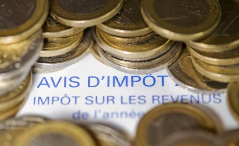 Paris (AFP). La baisse d'impôts en 2016 pourrait atteindre deux milliards d'euros