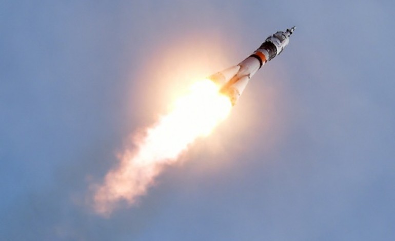 Baïkonour (Kazakhstan) (AFP). Espace: lancement d'un Soyouz avec trois astronautes à destination de  l'ISS 