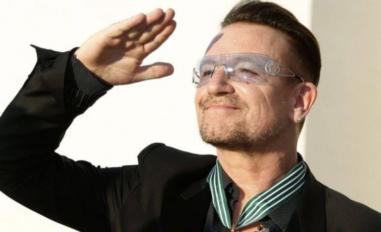 Bono de U2 : la pop star la plus riche du monde grâce à Facebook