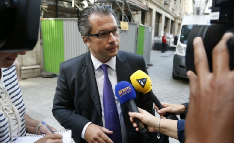 Paris (AFP). Arbitrage Tapie: audition de Claude Guéant suspendue, à nouveau convoqué mi-octobre