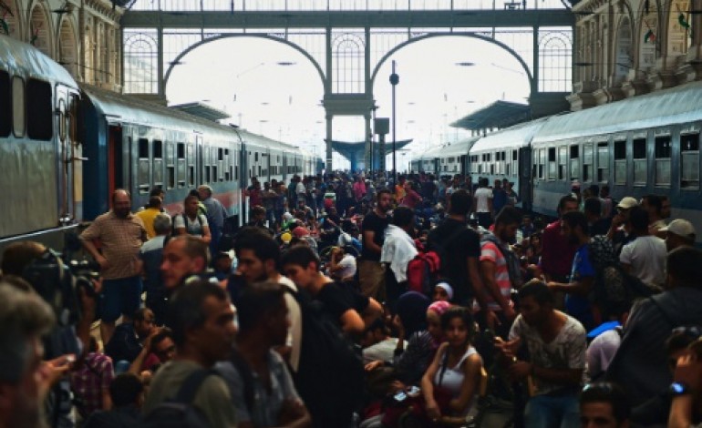 Athènes (AFP). Migrations: les tensions montent face à l'afflux de dizaines de milliers de réfugiés