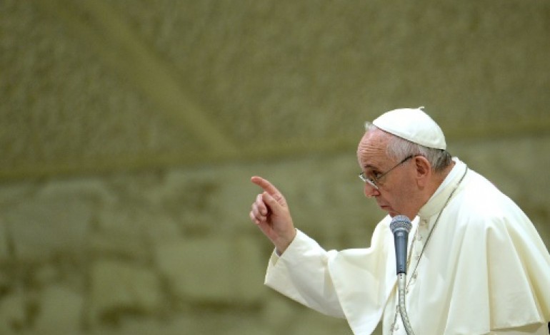 Cité du Vatican (AFP). Réfugiés: le pape appelle chaque paroisse d'Europe à accueillir une famille