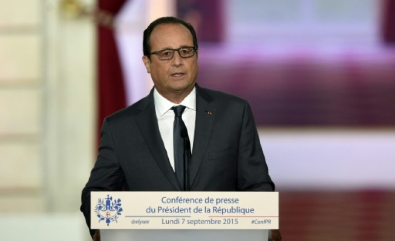 Paris (AFP). Syrie: la France change de stratégie et envisage des frappes