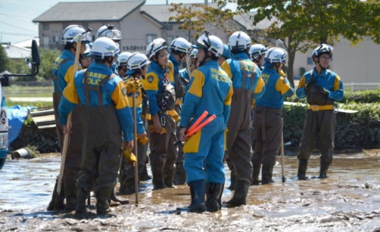Joso (Japon) (AFP). Inondations au Japon: les secours s'activent, 25 disparus à Joso