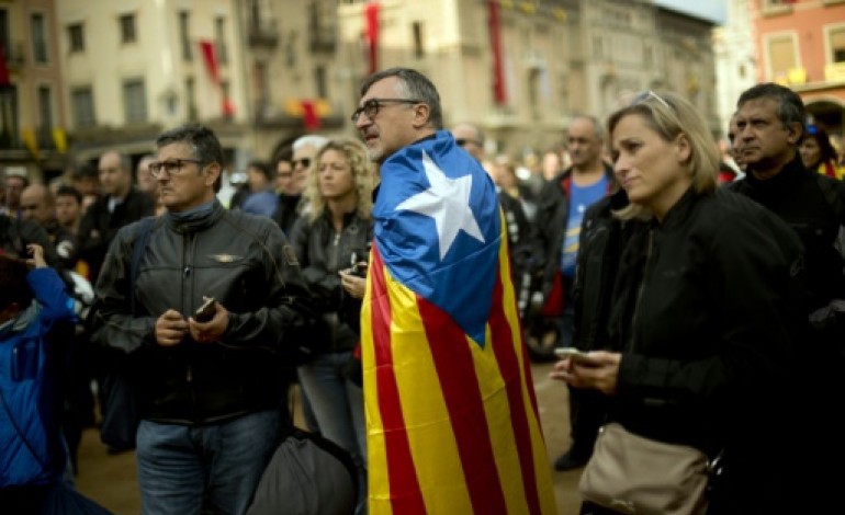 Barcelone (AFP). Espagne: les indépendantistes catalans dans la rue avant un vote crucial